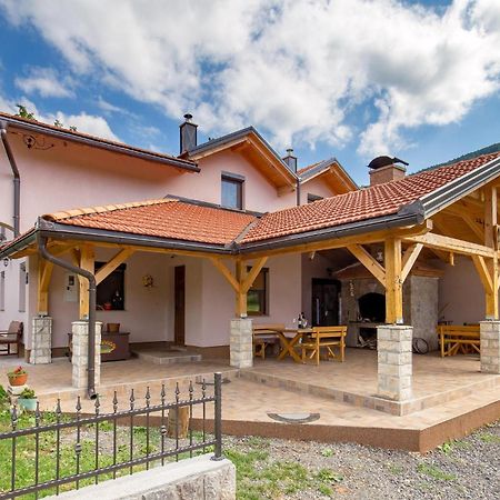 Amazing Home In Vrzici With Jacuzzi Exterior foto